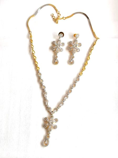 ImitationNeckalace with White AD stones