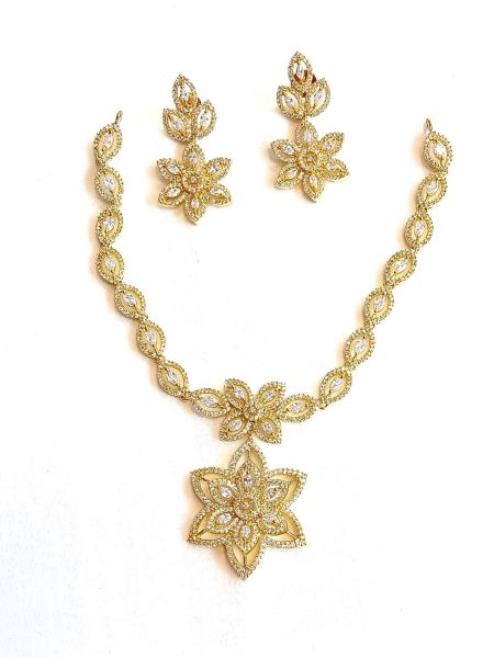 Neckalace and earring with white stones AD-NEE-26