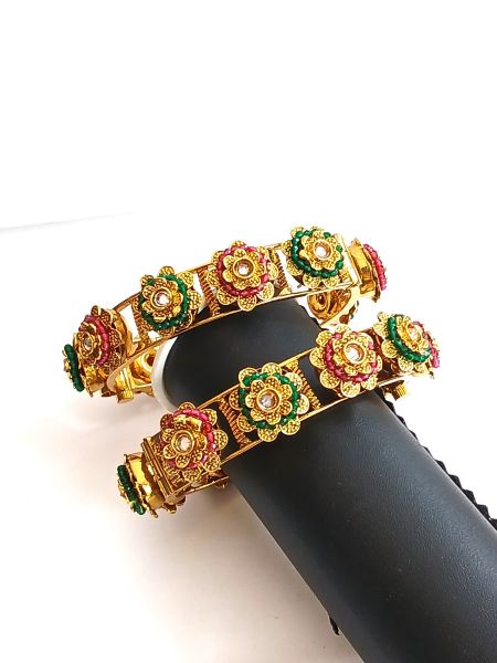 Designer Bangle with green and pink Beads work