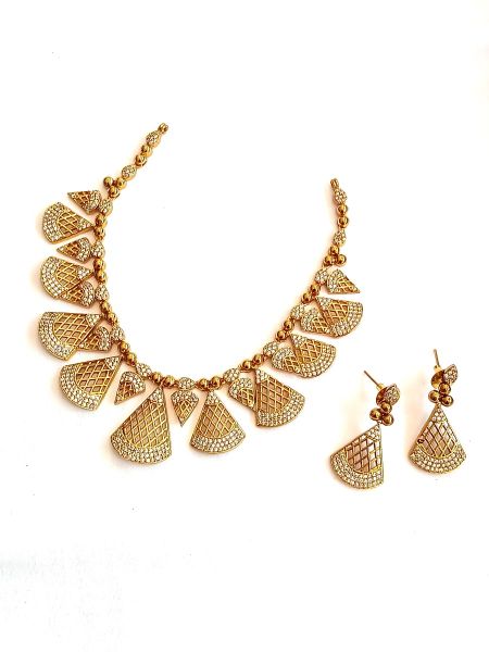 Imitation Neckalce with White Stones