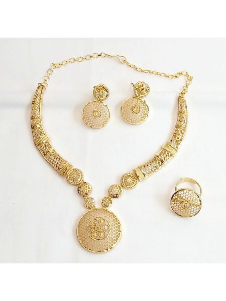Gold plated net design necklace set with ring