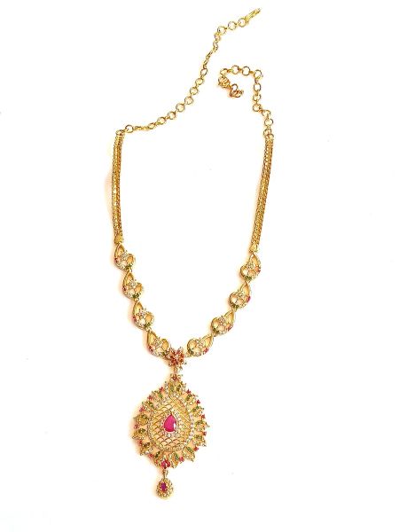 Neckalace with white, pink and green stones