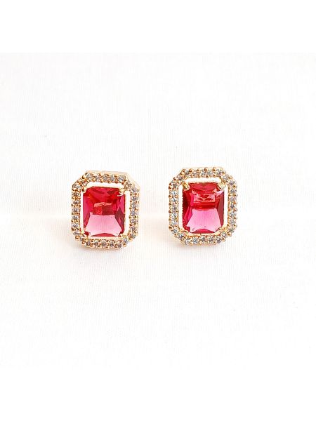 Stone earring with red cubic zirconia