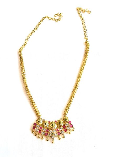 Neckalace with stones