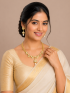 Neckalace and earring with stones and pearl