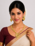 Gold plated necklace with intricate patterns with set