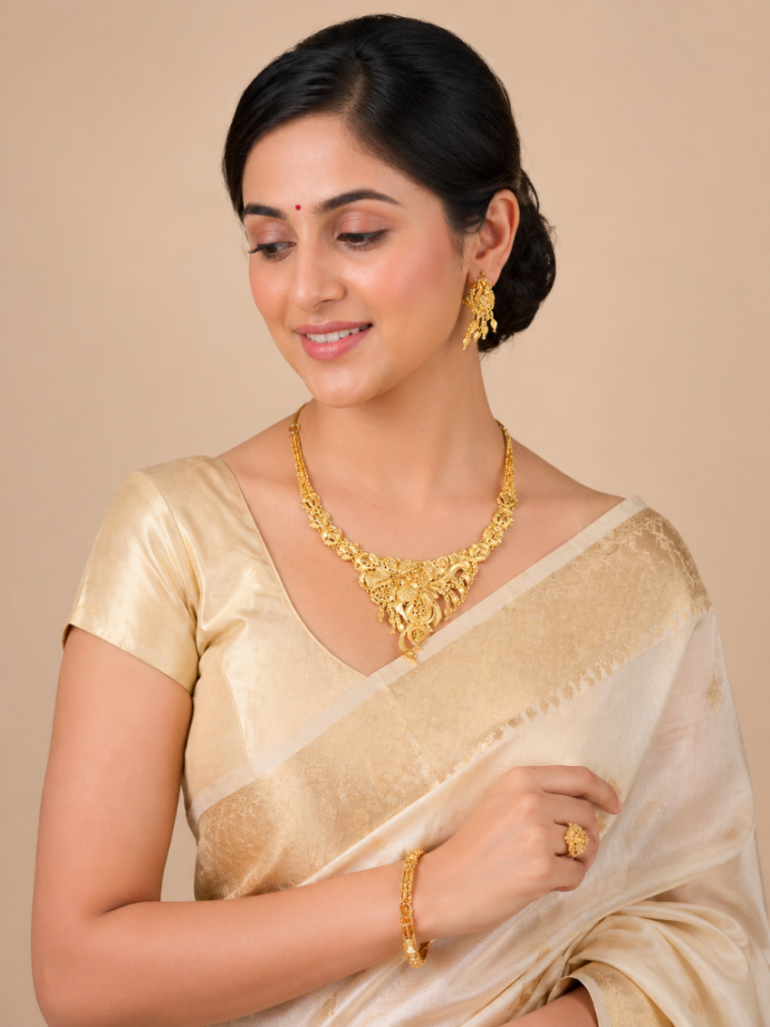 Demi-parure necklace with matching earring