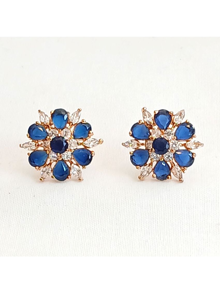 Stone earring with blue + white stone