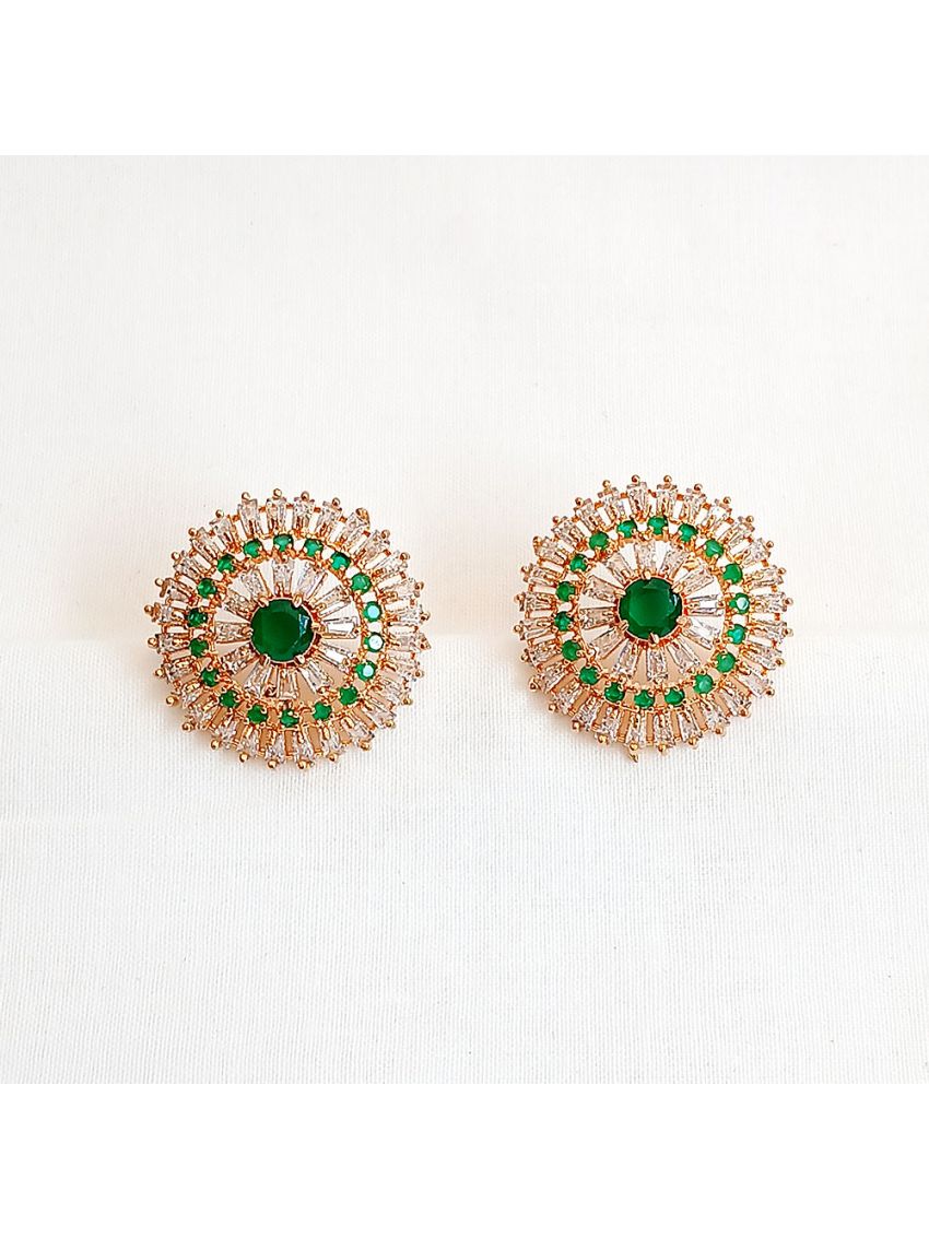 Stone earring with green and white flower stud