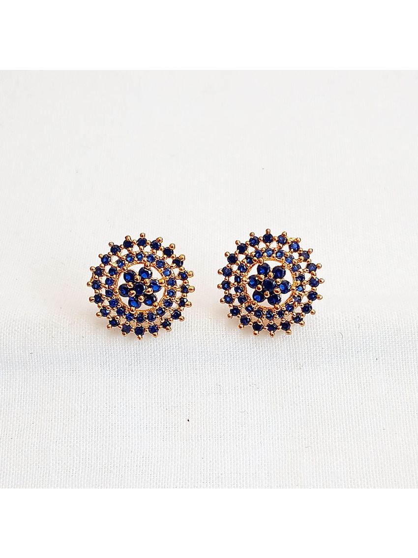 Blue stone earring in flower design