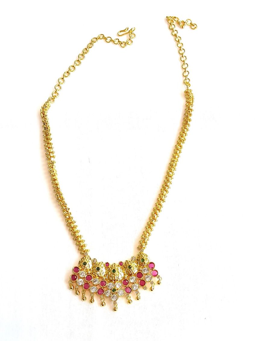 Neckalace with stones