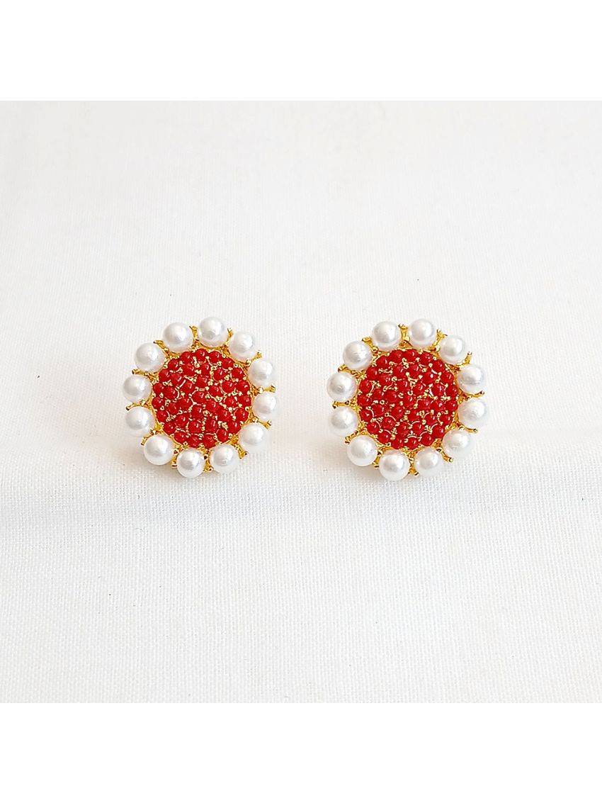 tiny red stone with pearl outer flower earing