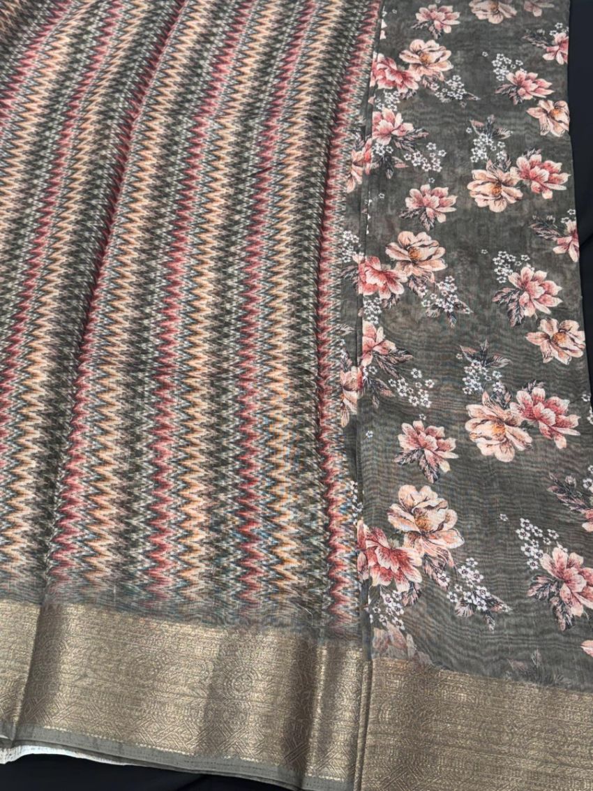 Elegant Floral Print Saree with Metallic Border. Cotton Saree